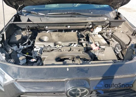 2021 Toyota Rav4 Xle Premium from USA, damaged, VIN 2T3A1RFV5MW196401